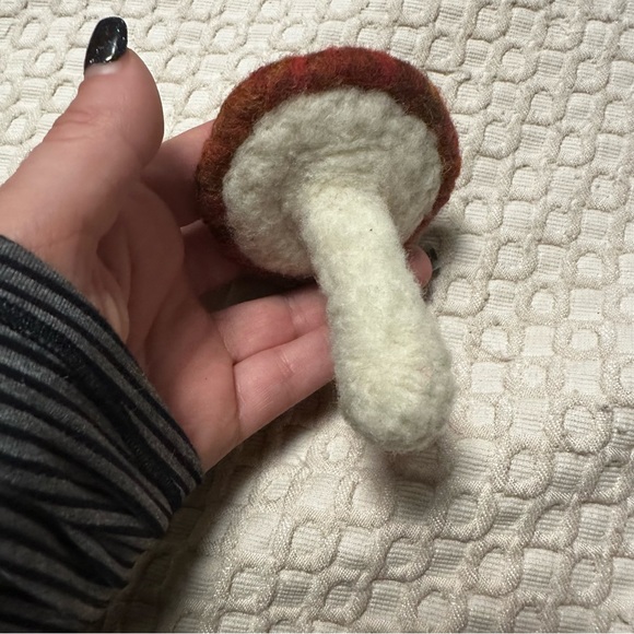 SOLD - Picture 4 of 5